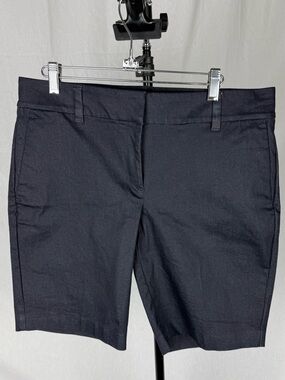 Ann Taylor Factory Tailored 9” Bermuda Dressy Shorts Size 10